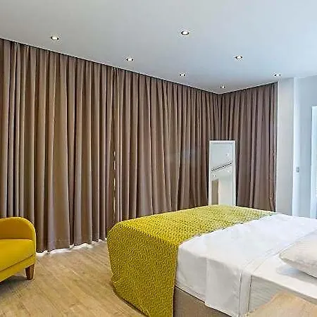 Alya Sierra Hotel